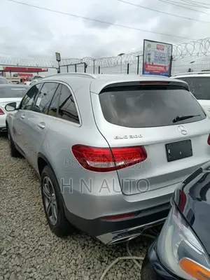 Mercedes-Benz GLC-Class 2018 Silver