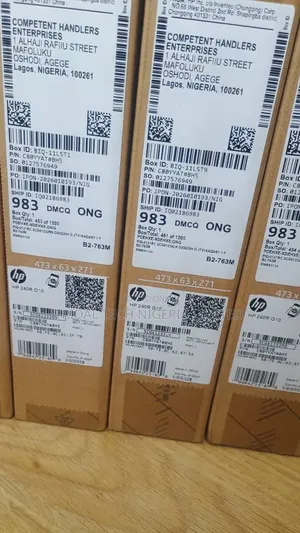 New Laptop HP 240 8GB Intel Core 3 SSD 512GB