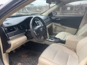 Toyota Camry SE 4dr Sedan (2.5L 4cyl 6A) 2012 Gray