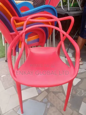 Children Reading Table