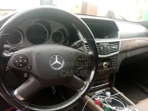 Mercedes-Benz E350 2010 White