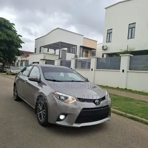 Toyota Corolla 2015