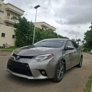 Toyota Corolla 2015