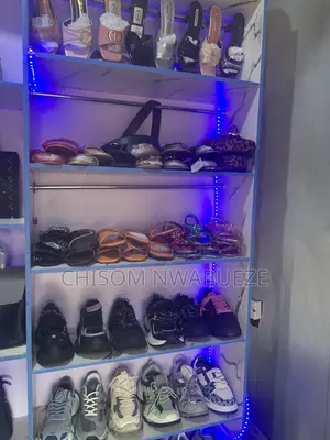 Jewelries Shoes Slippers Sandal Back Pack Handbags for Kids and Adults