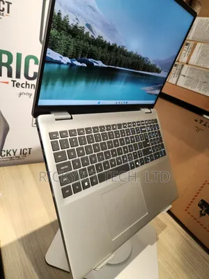 Laptop Dell 8GB AMD Ryzen 5 SSD 256GB