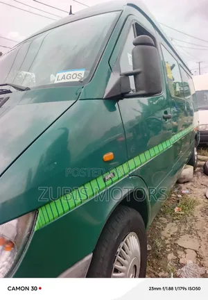 Mercedes-Benz Sprinter 2005 Green