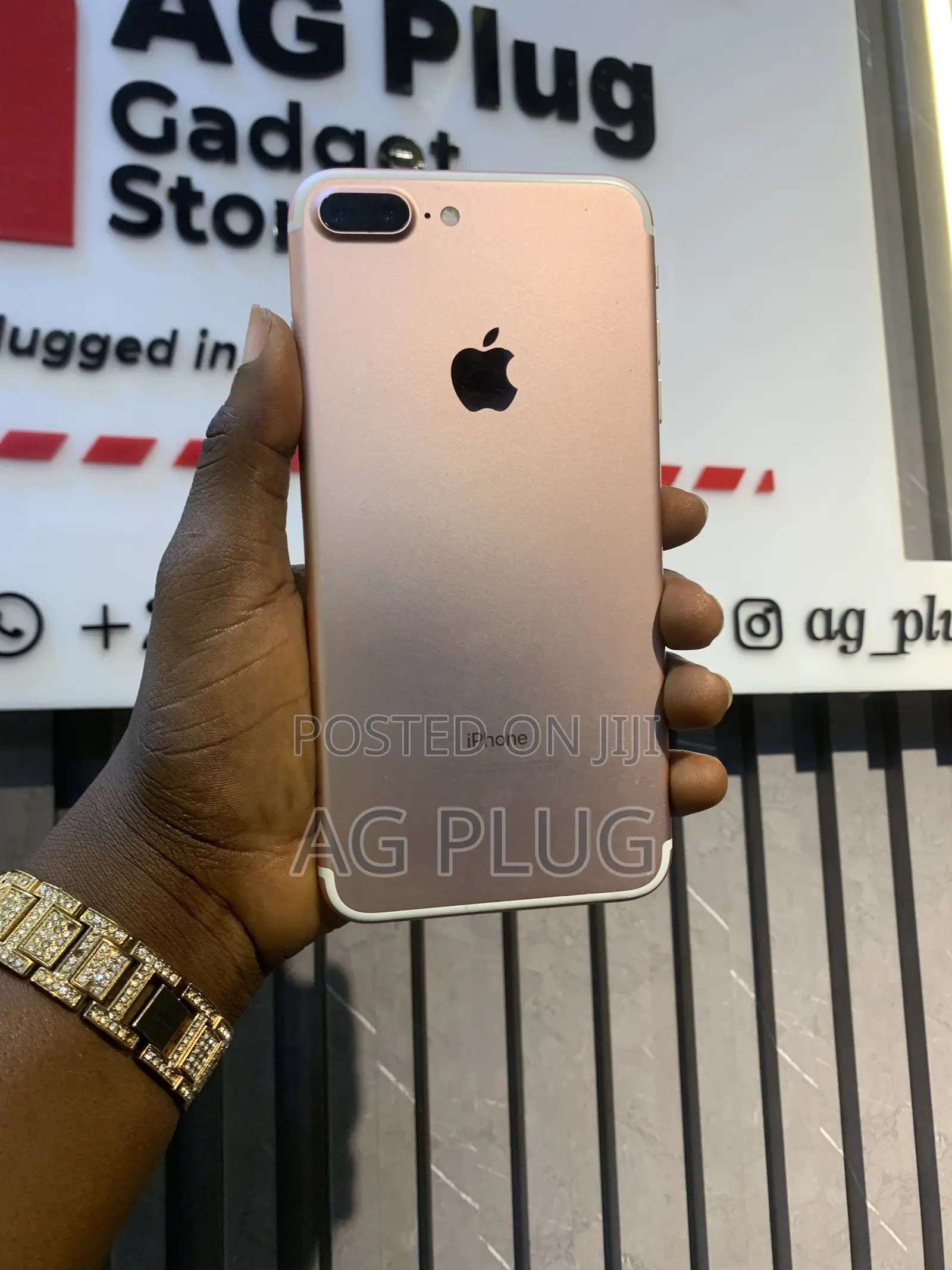Apple iPhone 7 Plus 32 GB Pink