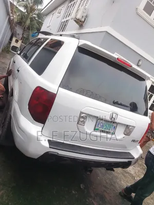 Honda Pilot 2005 White