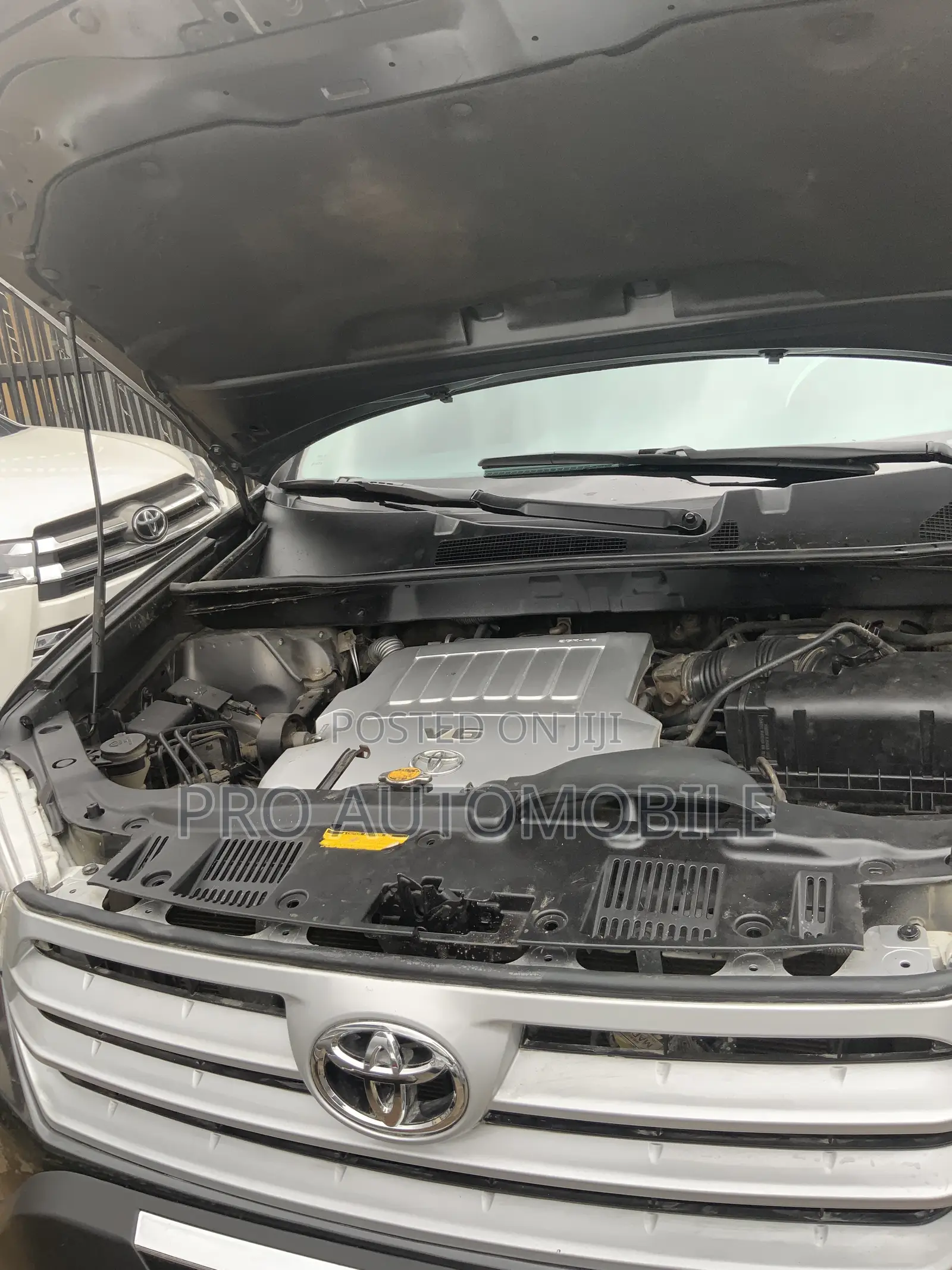 Toyota Highlander Limited 2012 Gray