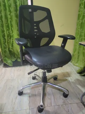 Used Office Chair for Seĺl
