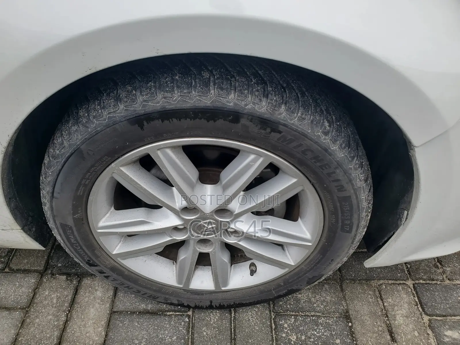 Toyota Avalon 2013 White