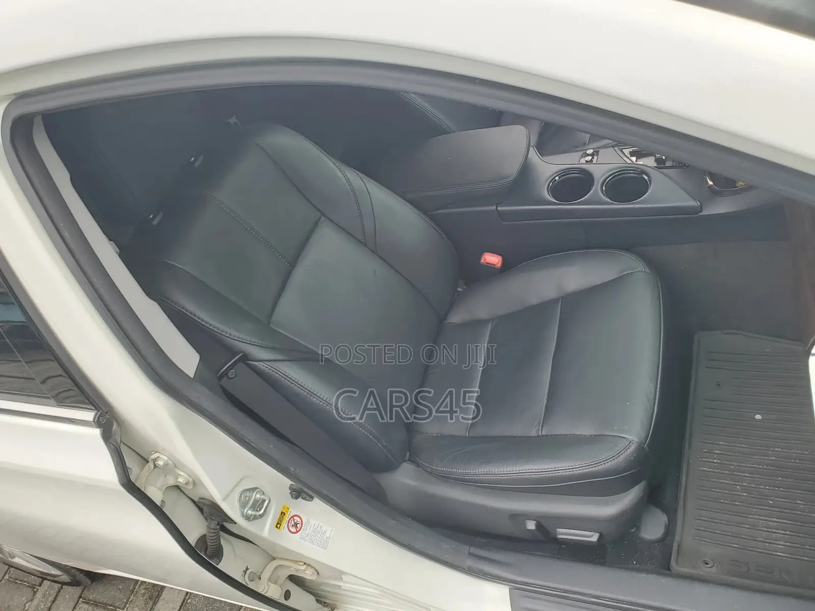 Toyota Avalon 2013 White