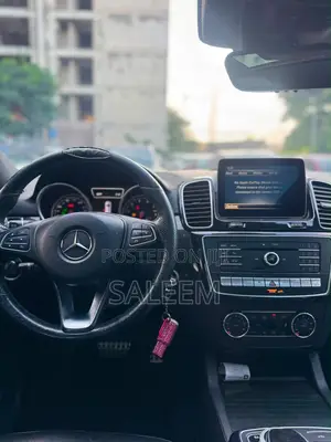 Mercedes-Benz GLE-Class AMG GLE 43 4MATIC 2017 Silver