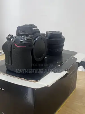 Nikon Z5 With Lens
