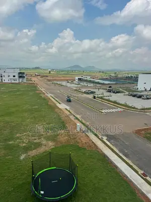Mshel Hutu Exclusive Phase 1