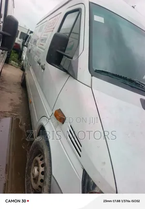 Mercedes-Benz Sprinter 2005 White