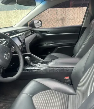 Toyota Camry 2019 Black