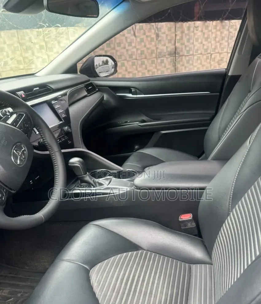 Toyota Camry 2019 Black
