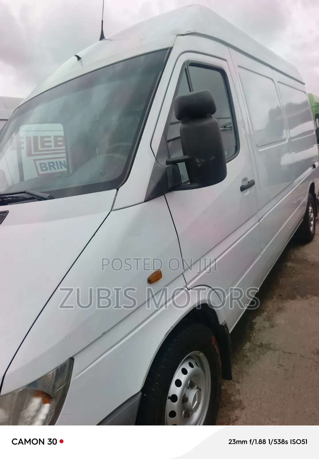 Mercedes-Benz Sprinter 2005 White