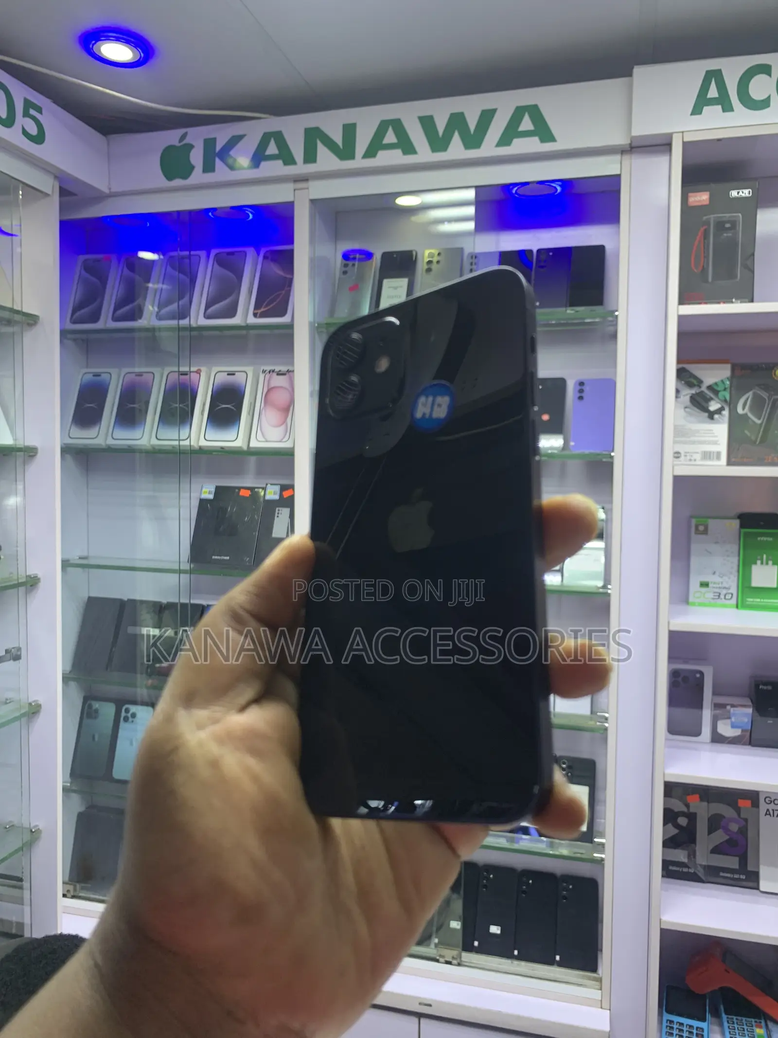 Apple iPhone 12 64 GB Black