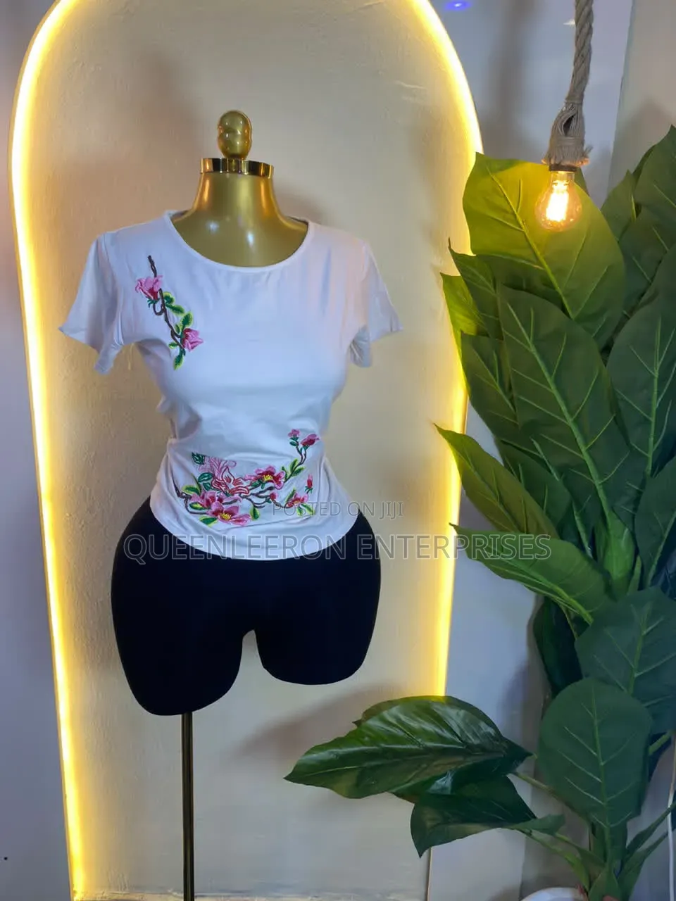 Pretty Tops