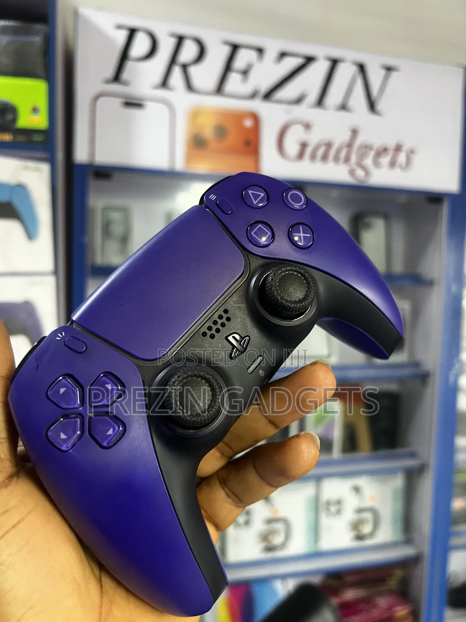PlayStation 5 Pad Available