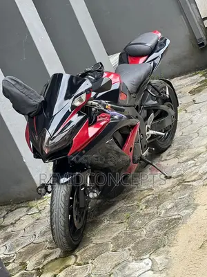 Suzuki GSX-R 2010 Black