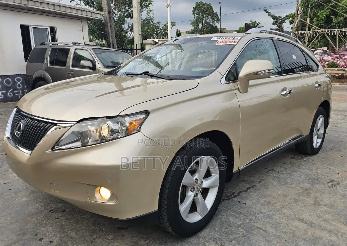 Lexus RX 2010 Gold