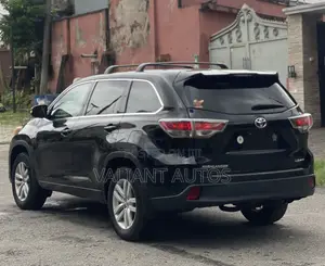 Toyota Highlander 2015 Black