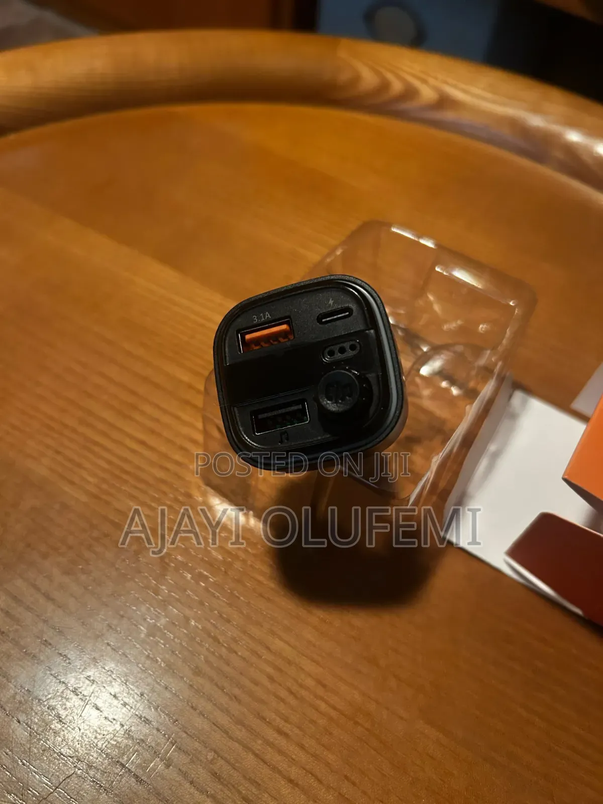 C26 Car Bluetooth FM Transmitter / Charger