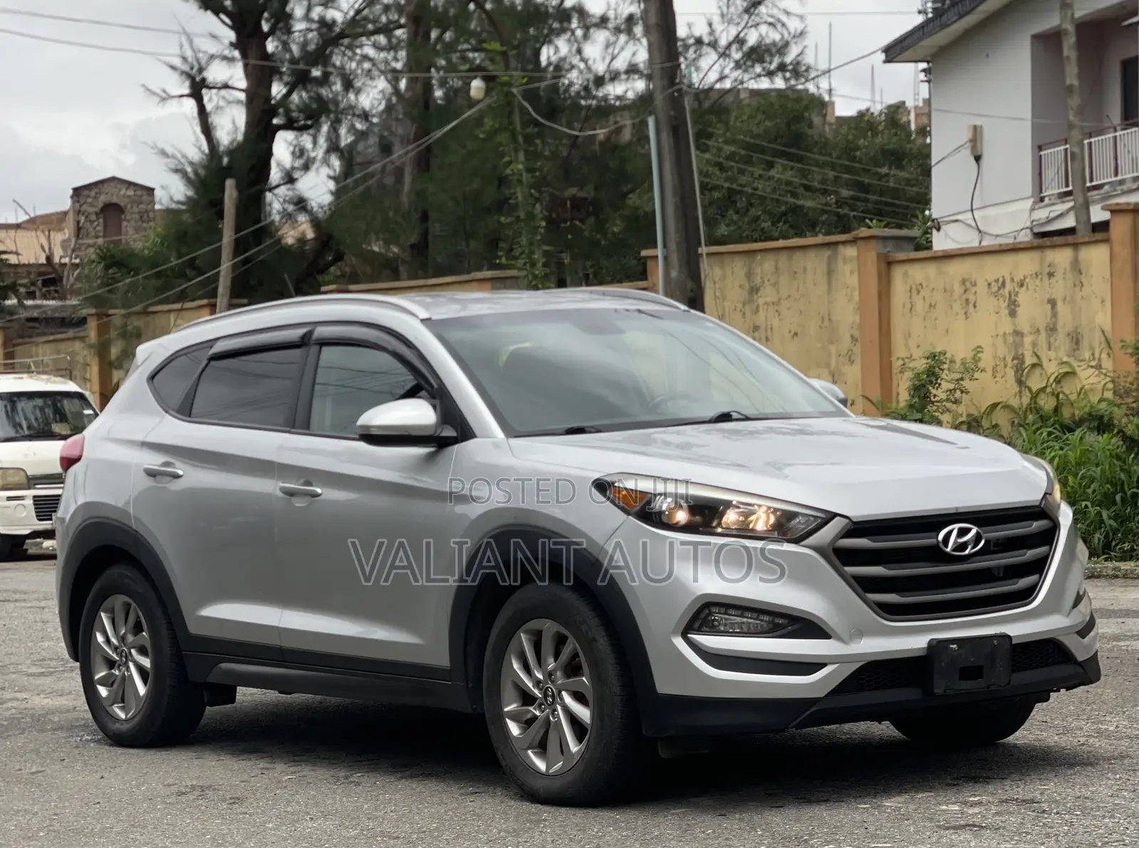 Hyundai Tucson 2016 Silver