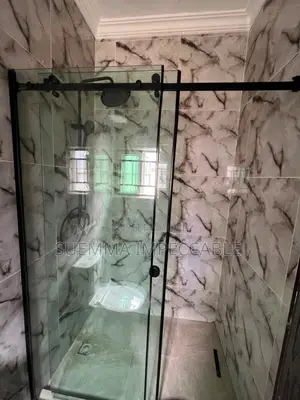 Mini Flat in Lekki Phase 1 for rent