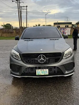 Mercedes-Benz GLE-Class AMG GLE 43 4MATIC 2017 Gray