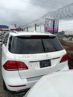 Mercedes-Benz GLE-Class GLE 350 2016 White