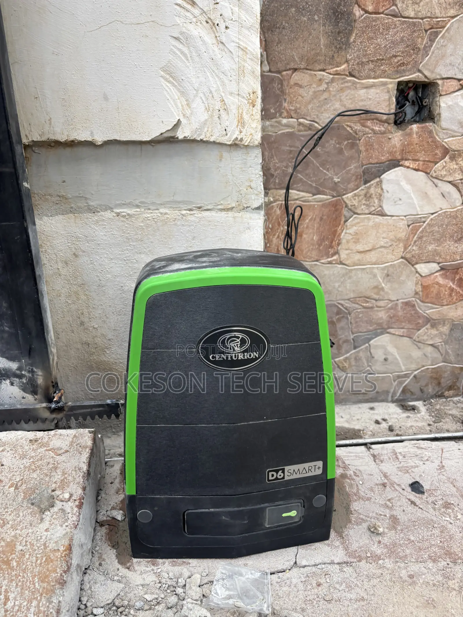 Genuine Remote Control Automatic Sliding Gate Engine Set Installation