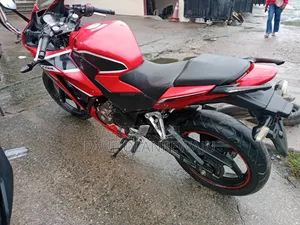Honda CBR 2018 Red