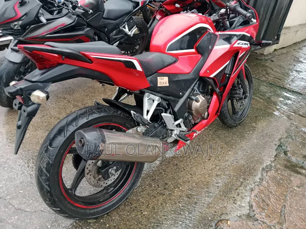 Honda CBR 2018 Red