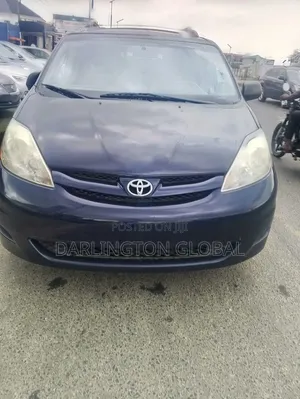 Toyota Sienna 2006 Blue