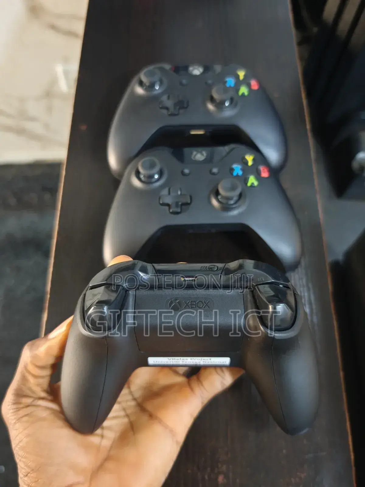 Xbox One Wireless Controller