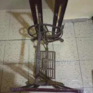 Butterfly Sewing Machine and Stand