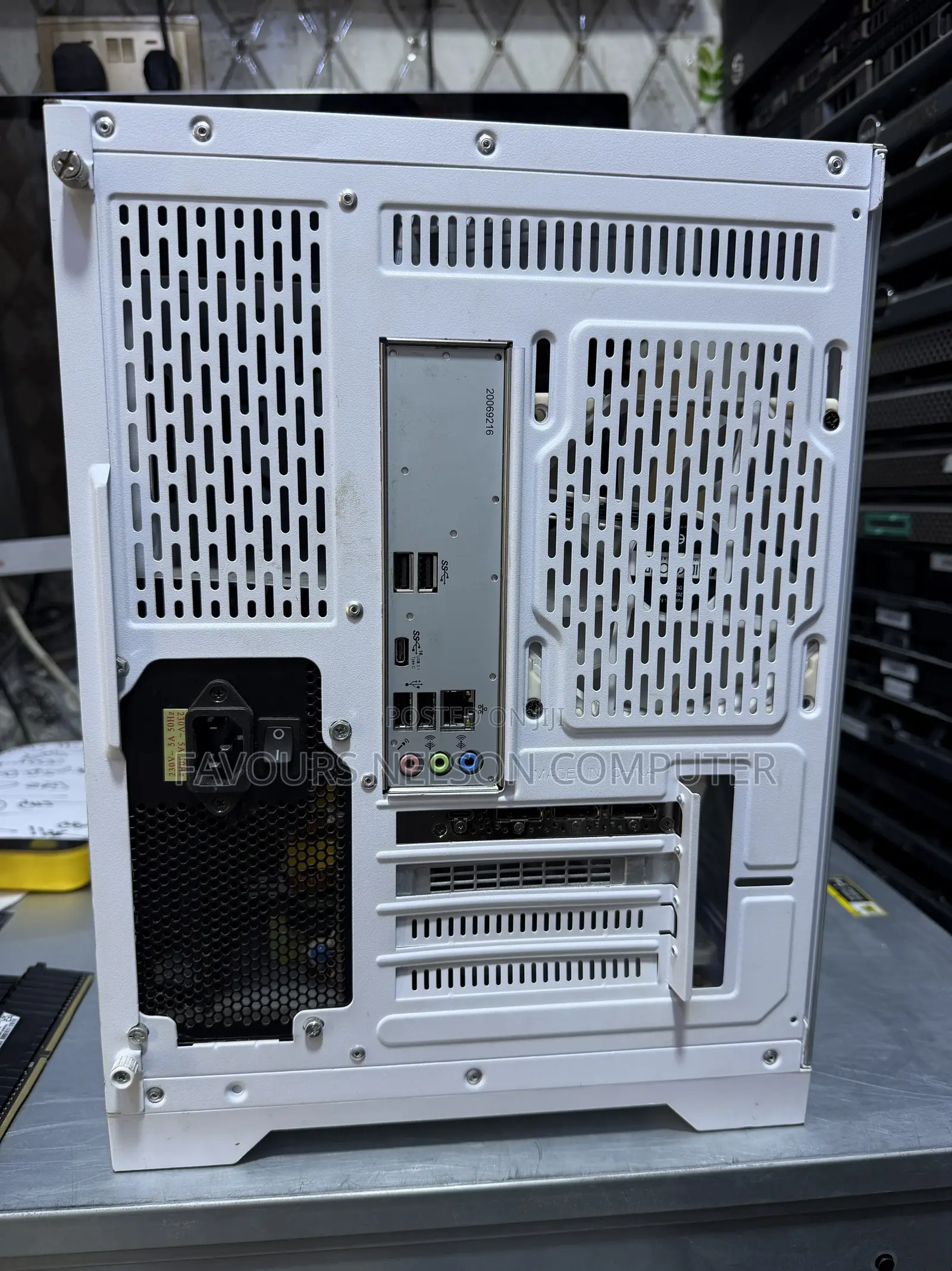 Desktop Computer 32GB Intel Core i7 SSD 1T
