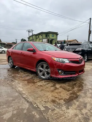 Toyota Camry 2012 Red