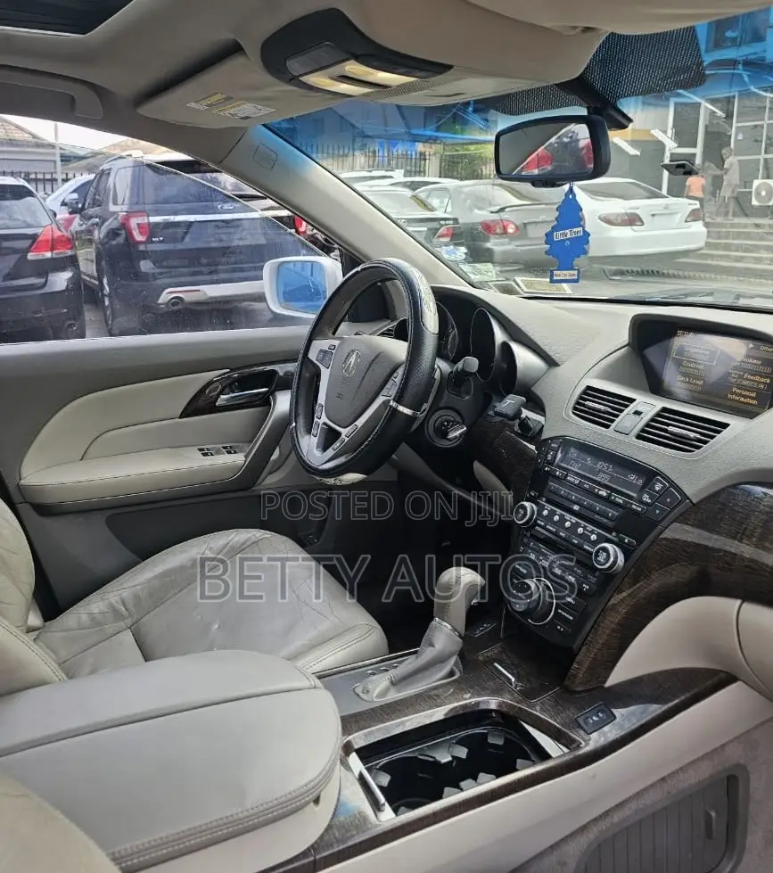Acura MDX 2011 White