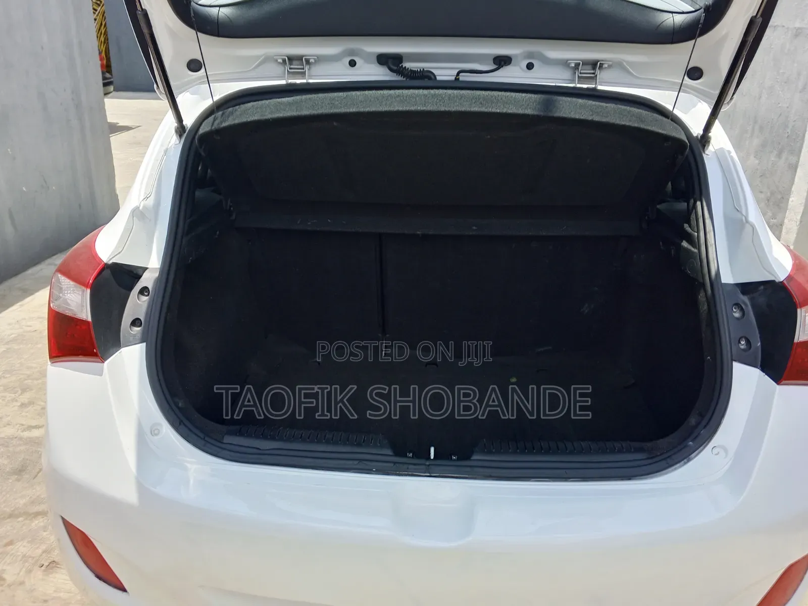 Hyundai Elantra 2014 White