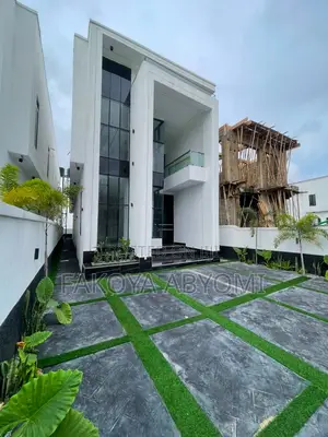 5bdrm Duplex in Ajah, Off Lekki-Epe Expressway for sale