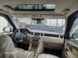 Land Rover Lr4 Base 4x4 2016 White