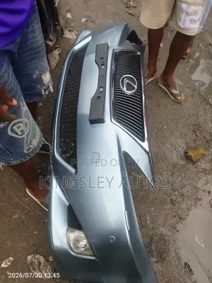 Complete Front Bumper I.S 250 2008/2010 Model