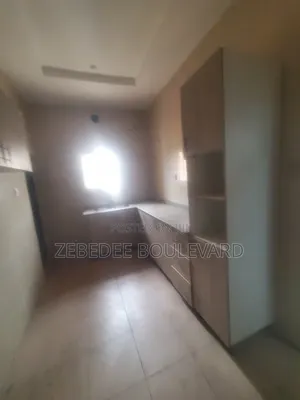 2bdrm Block of Flats in Durumi for rent