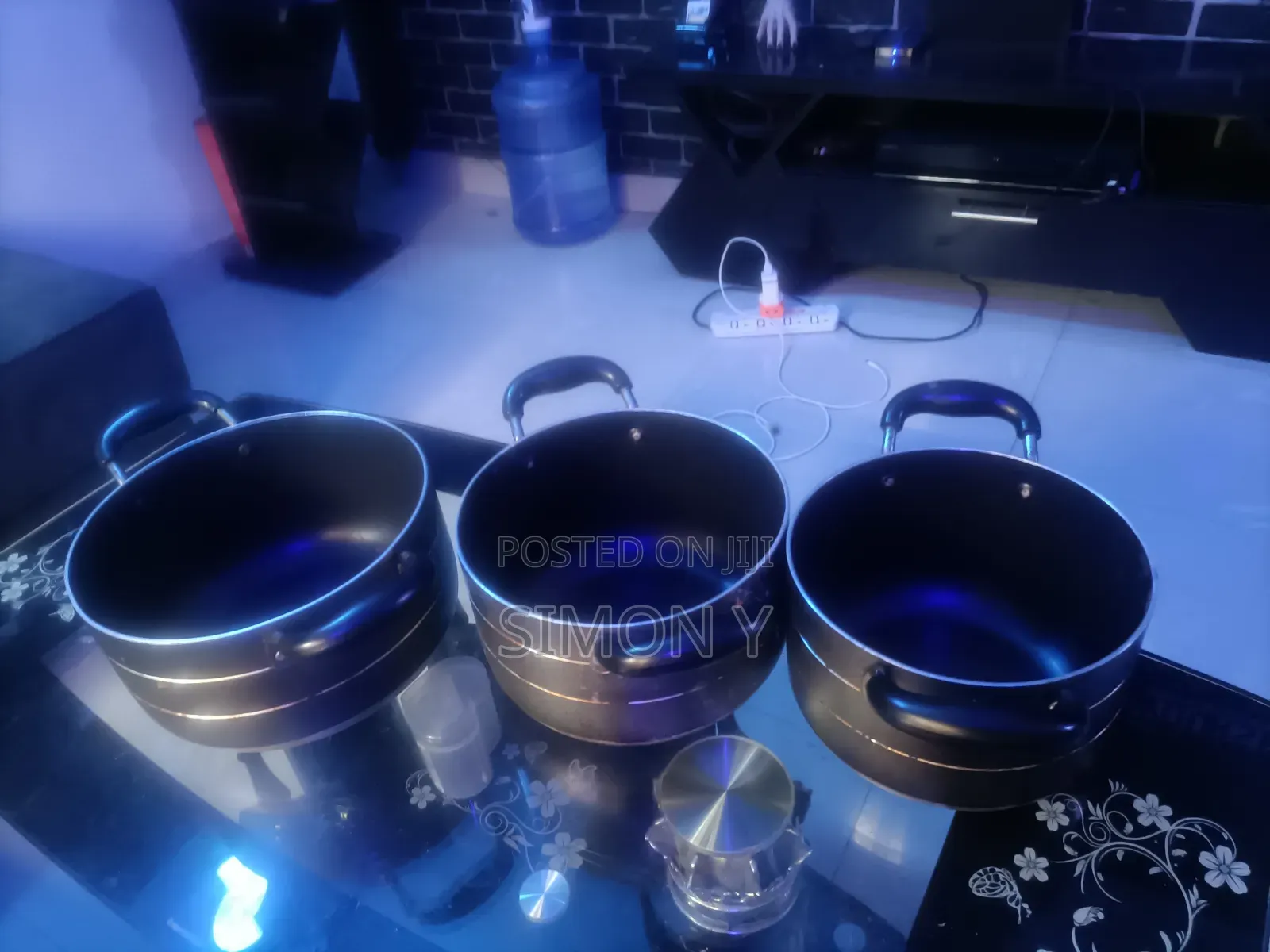 Pots and Plates Rack