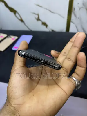 Apple iPhone 11 Pro 64 GB Black